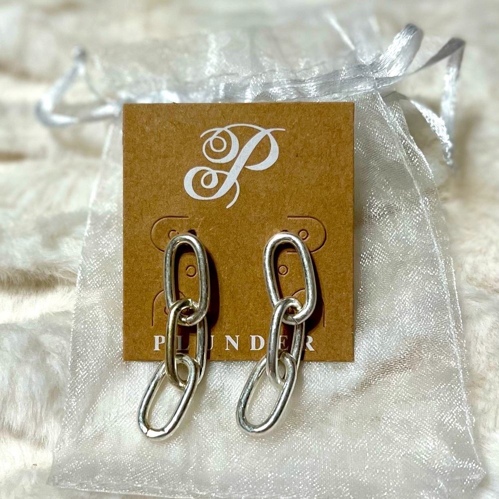 Plunder earrings